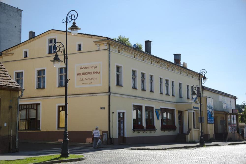 Wielkopolanka Pokoje Goscinne I Restauracja Chodzież 外观 照片